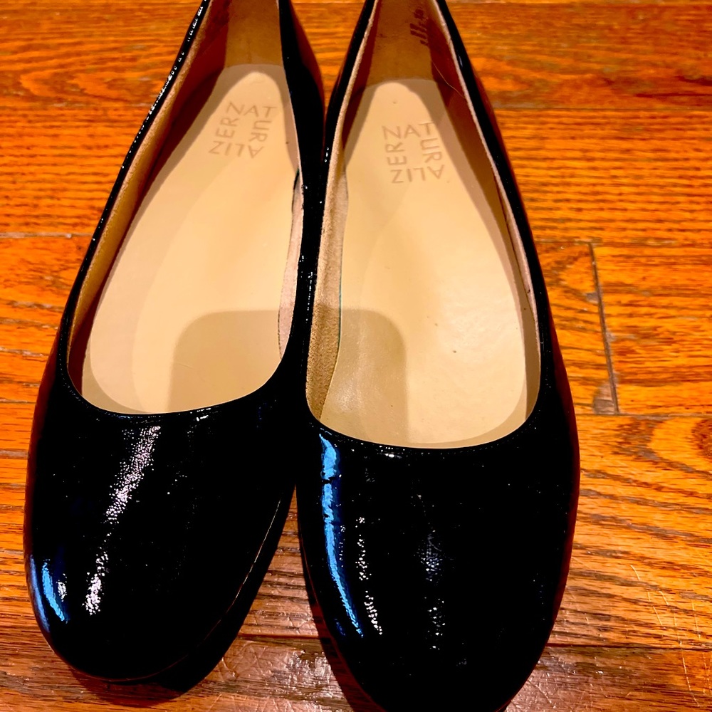 Black patent leather flats